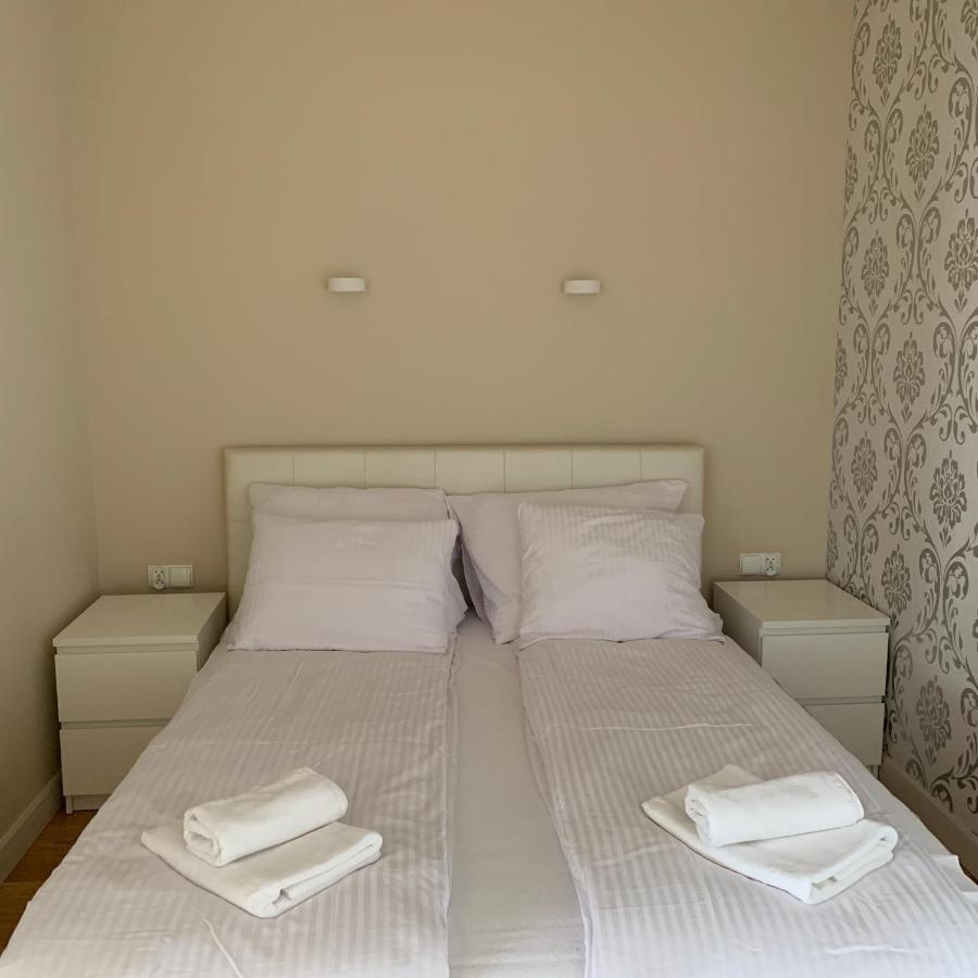 Apartamenty Centrum Nad Motlawa Z Widokiem Na Patio Z Balkonem Danzica Esterno foto