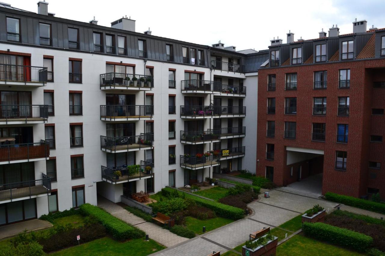 Apartamenty Centrum Nad Motlawa Z Widokiem Na Patio Z Balkonem Danzica Esterno foto