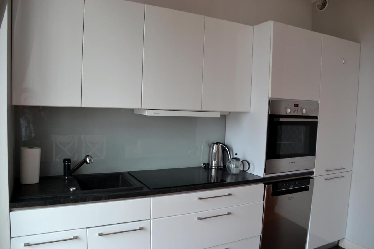 Apartamenty Centrum Nad Motlawa Z Widokiem Na Patio Z Balkonem Danzica Esterno foto