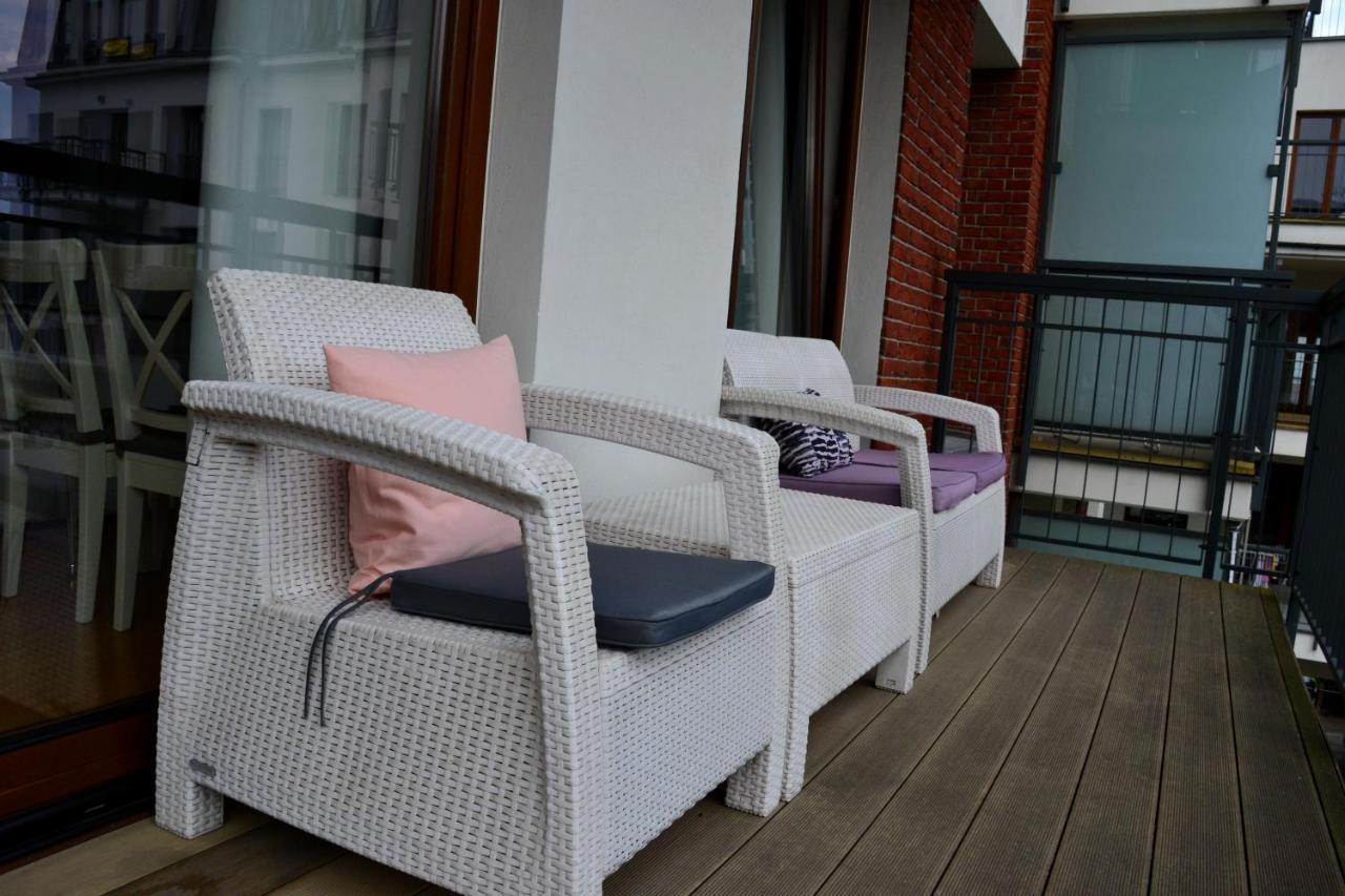 Apartamenty Centrum Nad Motlawa Z Widokiem Na Patio Z Balkonem Danzica Esterno foto